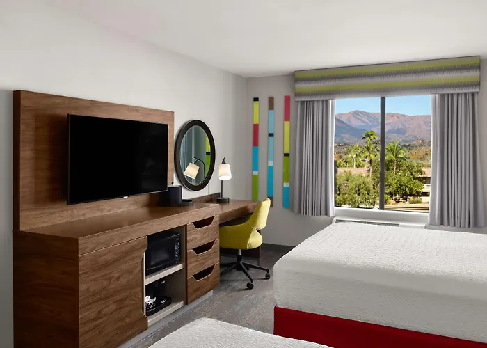 Hampton Carefree, Az 3*